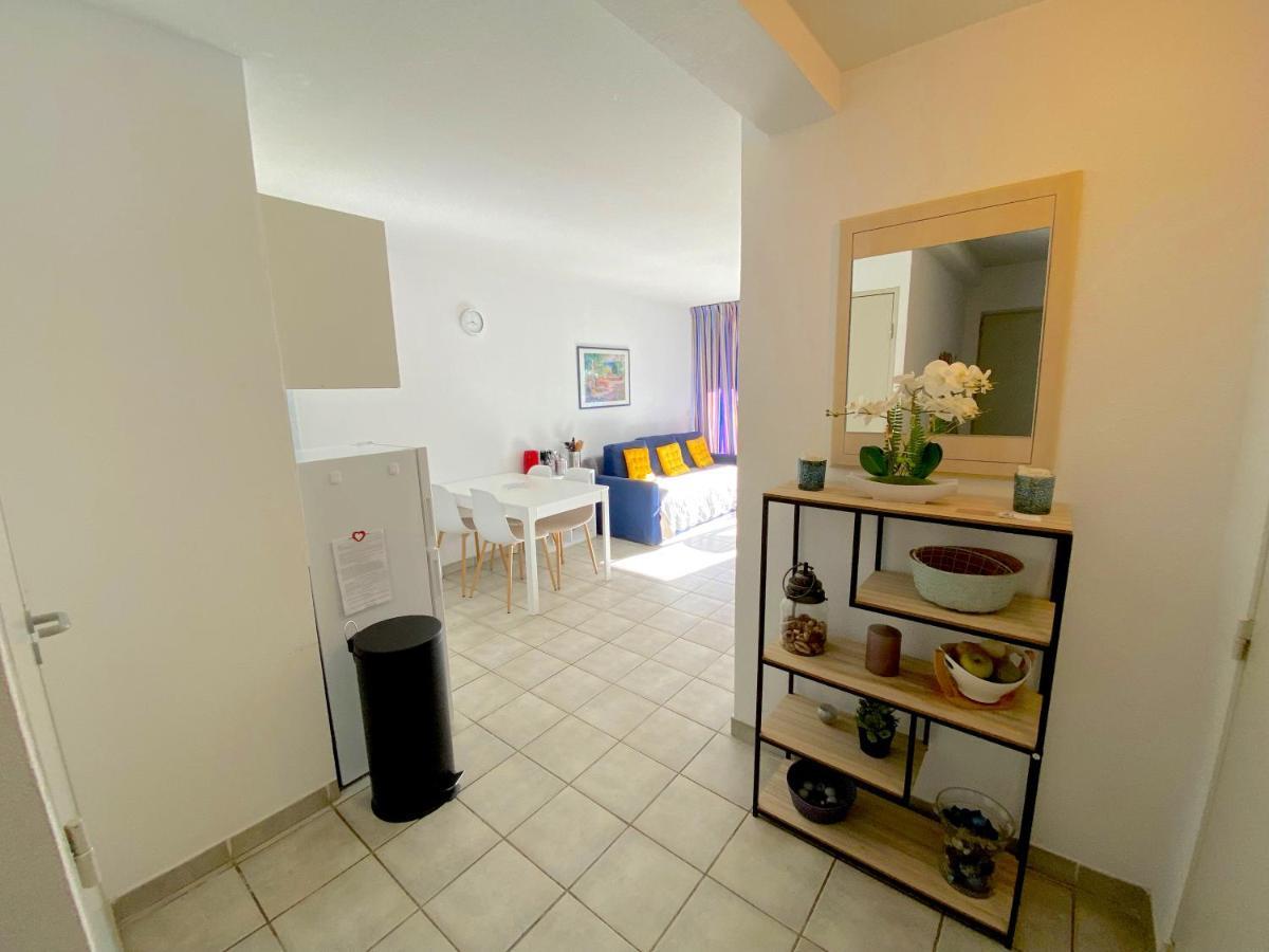 Appartement avec piscine à 5min de la plage Sanary-sur-Mer Extérieur photo