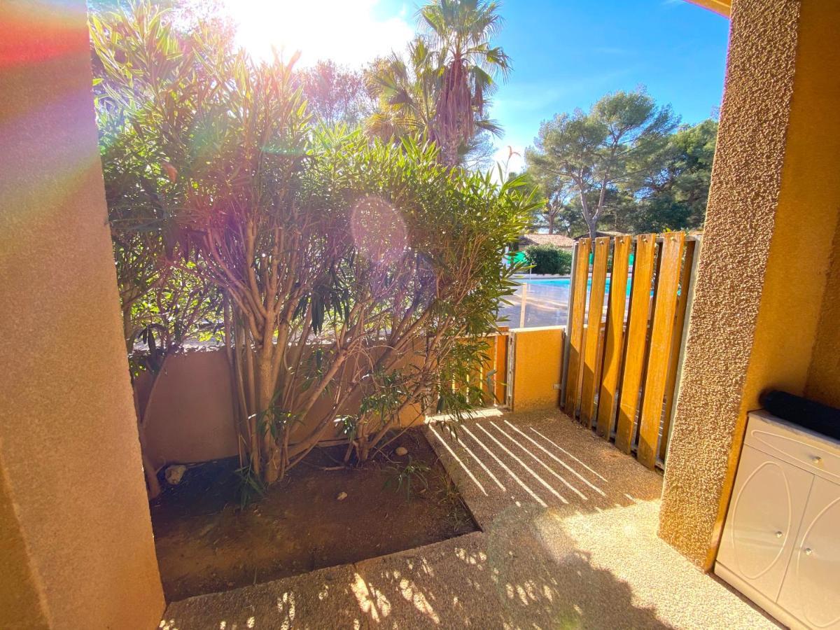 Appartement avec piscine à 5min de la plage Sanary-sur-Mer Extérieur photo