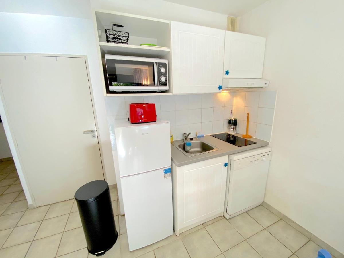 Appartement avec piscine à 5min de la plage Sanary-sur-Mer Extérieur photo